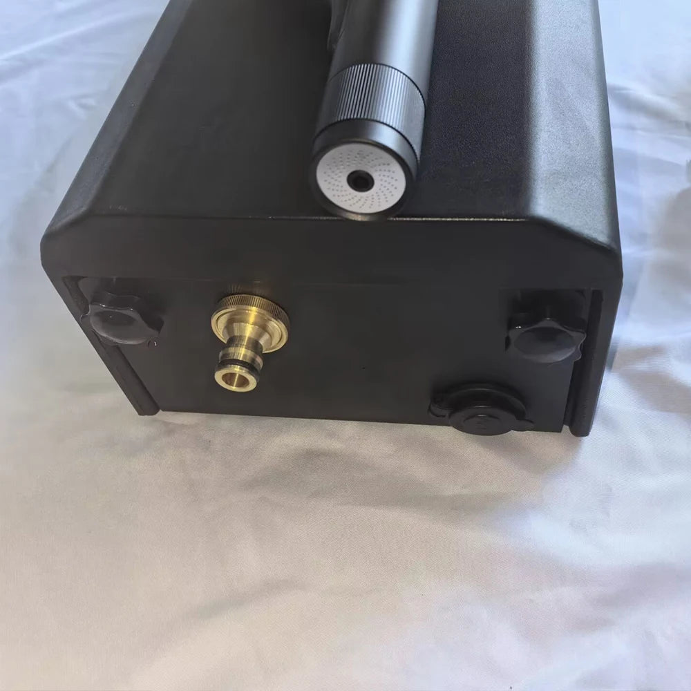 Car Roof Shower Camping Water Can 30l ABS Water Tank Roof Outdoor Shower Roof Car For Off-Road Vehicles  Activities SXMA JL1293